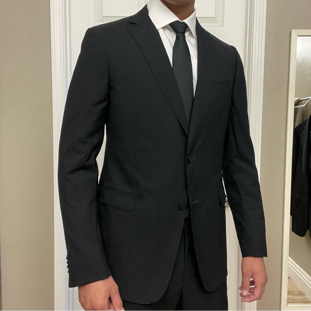 Z Zegna 100% Wool Black Two-Piece Suit (54/44L, fits like 52/42L)